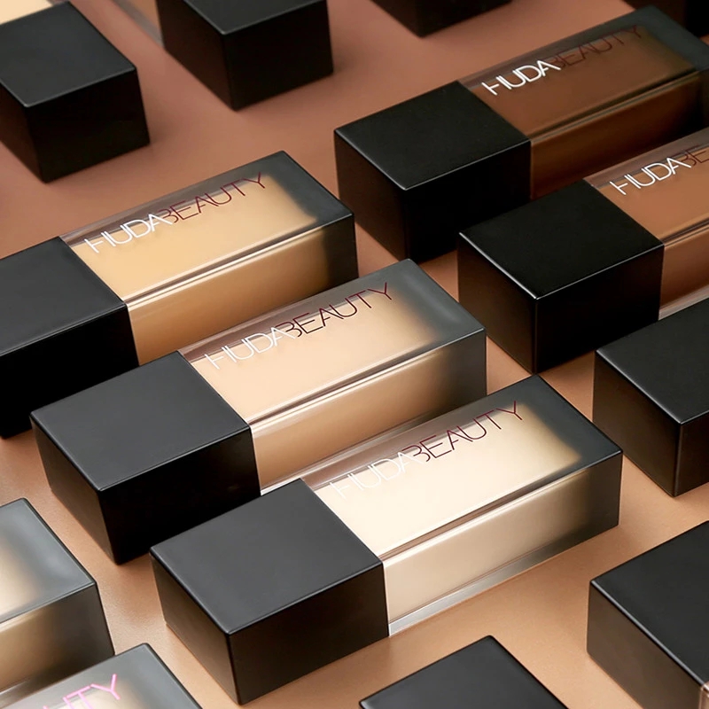 Beauty Huda Makeup - NUDE Kusursuz Likit Fondöten Mat Kapatıcı